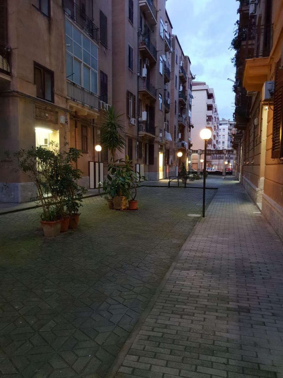 Palermo Inn Suite מראה חיצוני תמונה